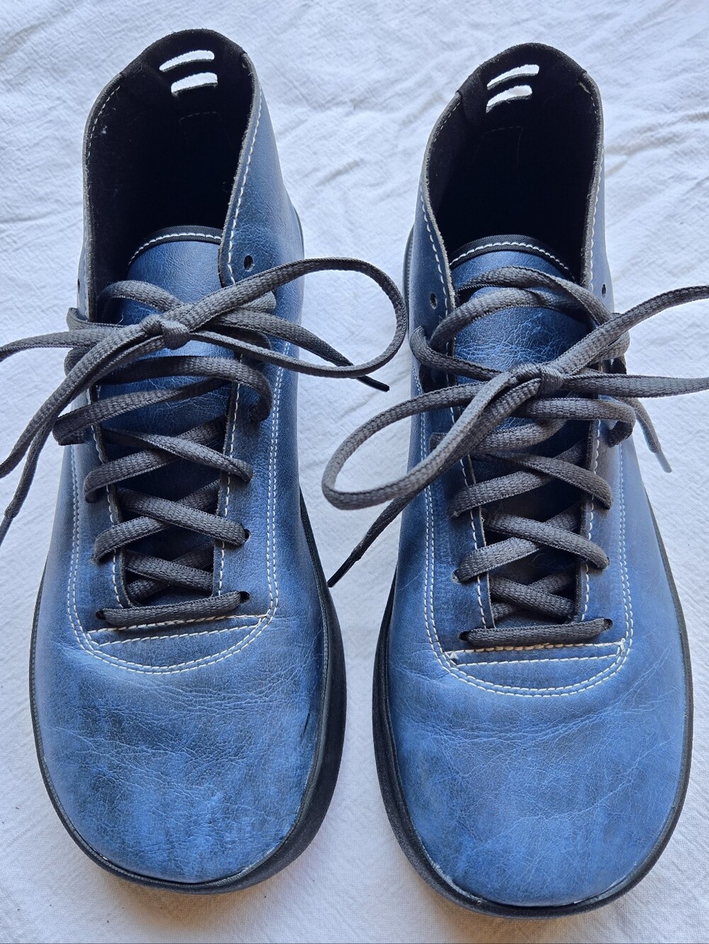 Graciano Sneakers by SOM/Softstar, Vintage Steel Blue, M7/W8.5 BAREFOOT